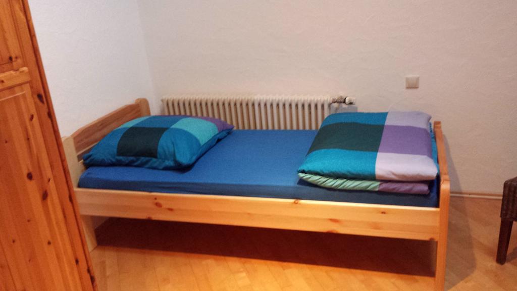 Ferienhaus Schwoerer Rheinhausen Habitación foto